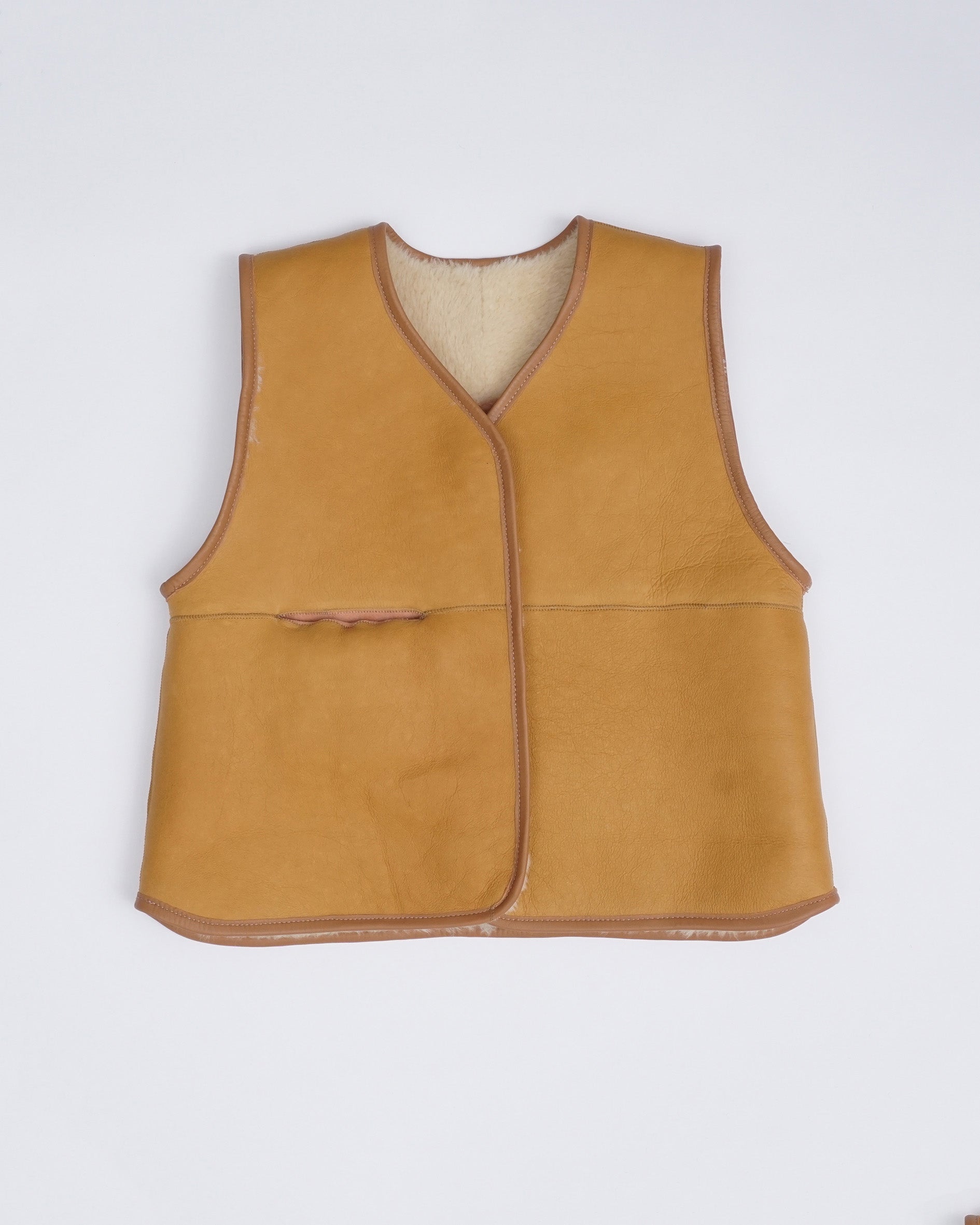 MOON VEST 113