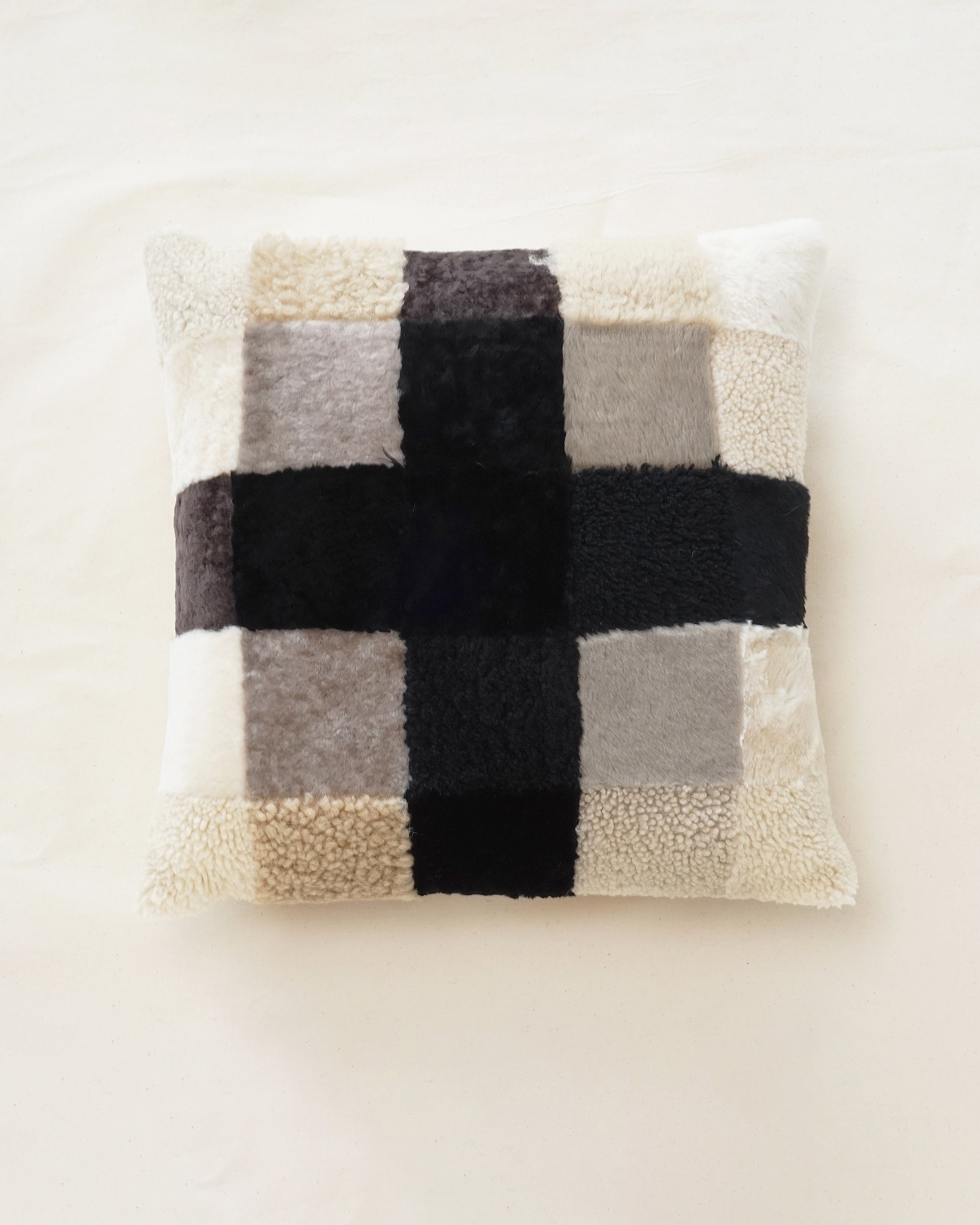patchwork pillow 119 (50 x 50 cm) (Copy)