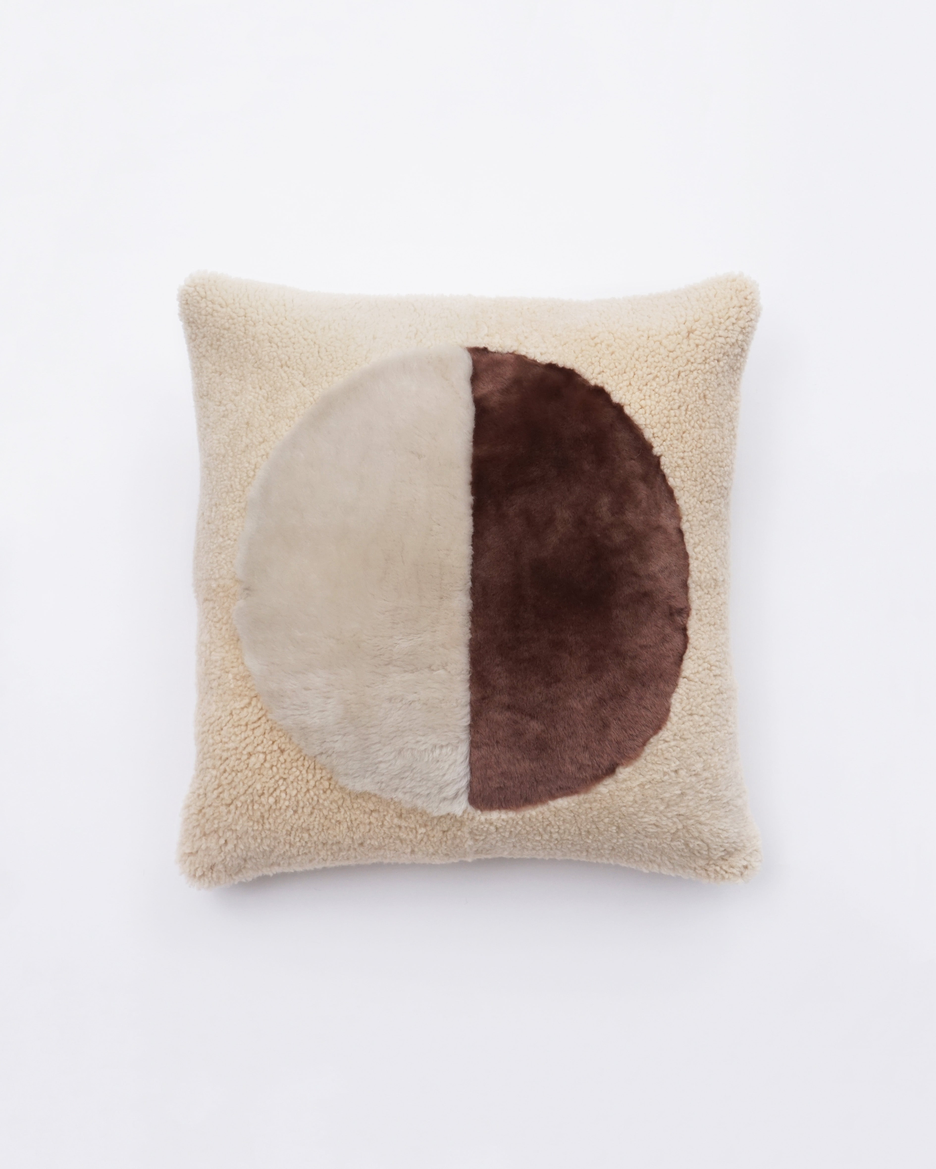 moon pillow 82