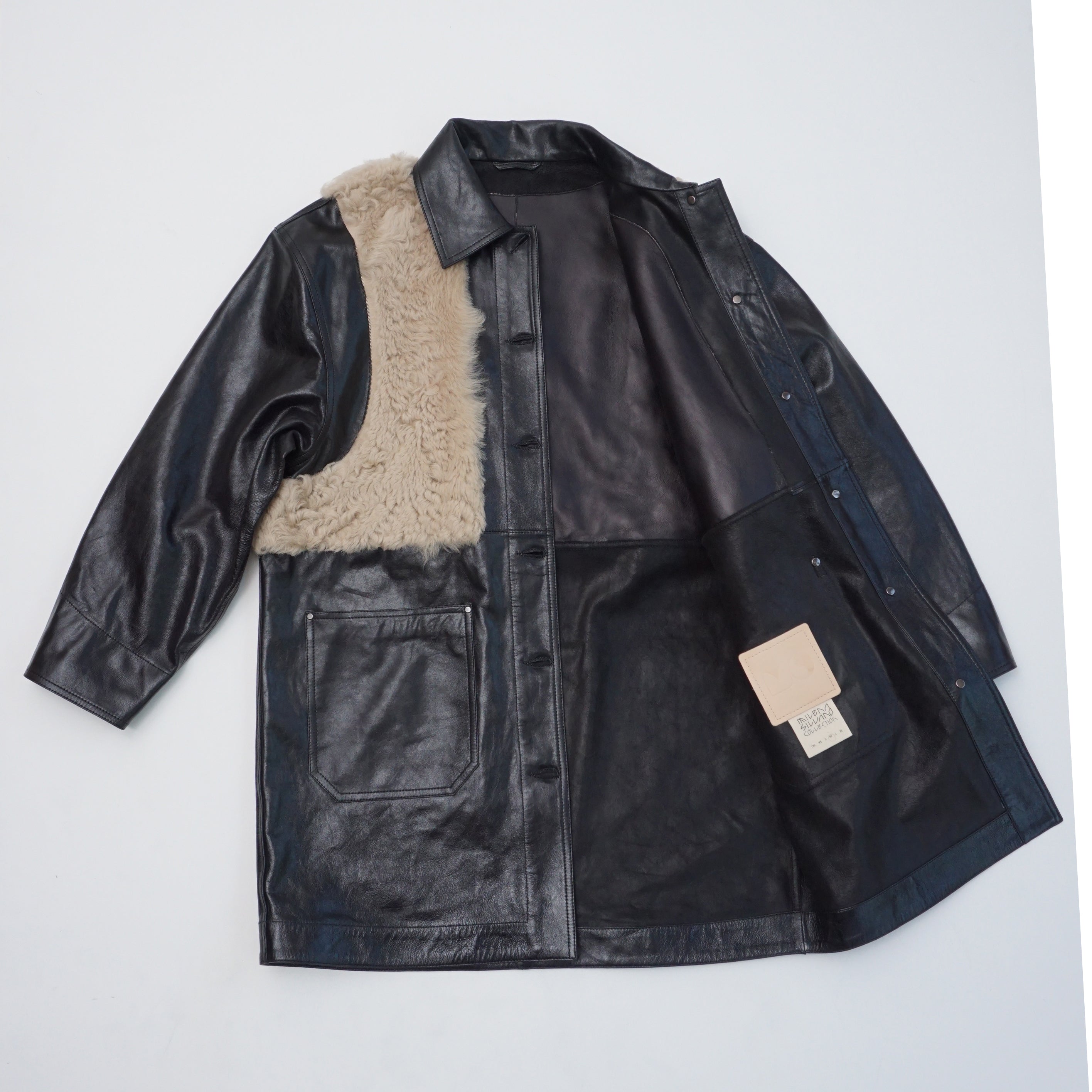 ARTISANAL CHORE COAT in black/oat