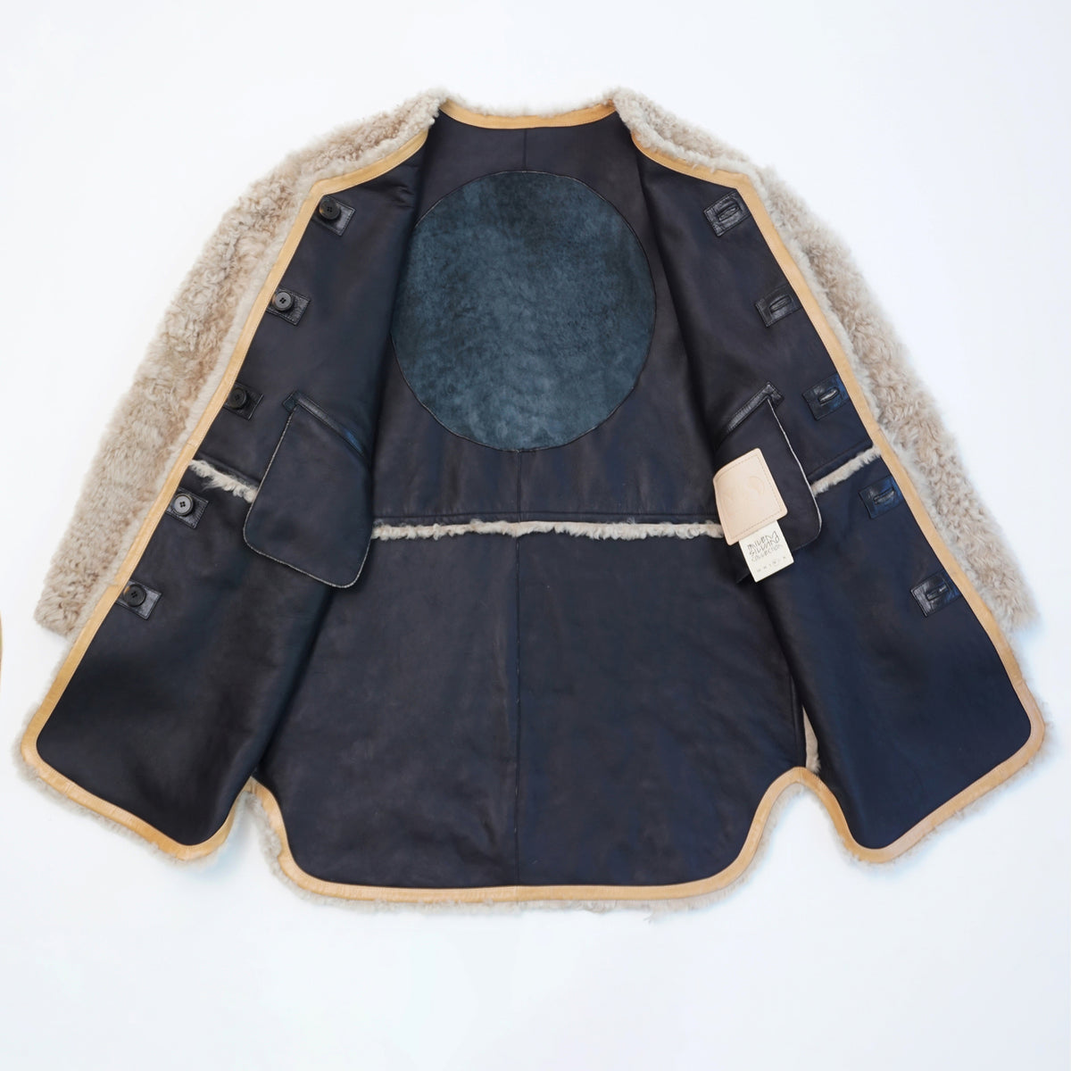 MOON COAT pre-order