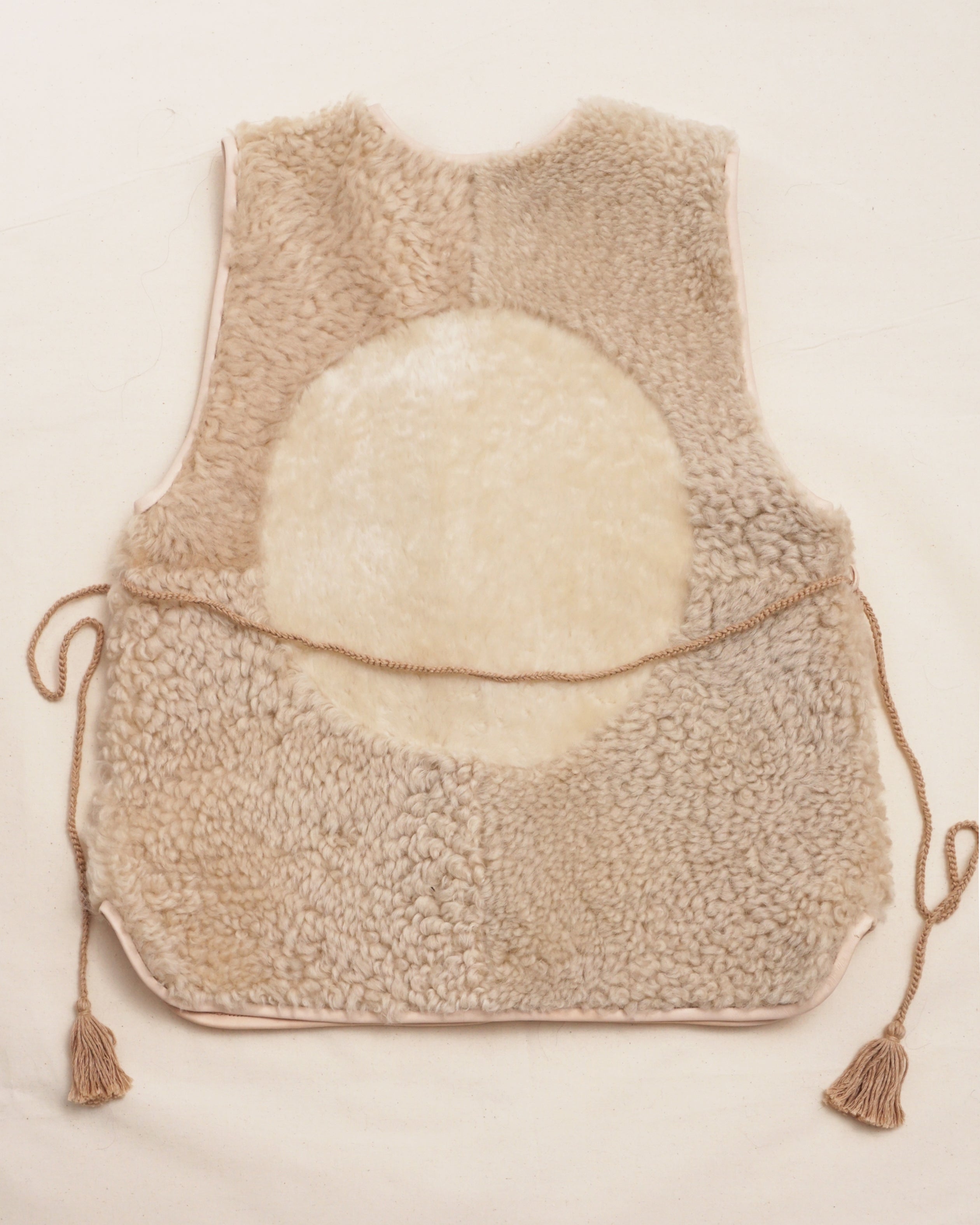 long moon vest 24-103