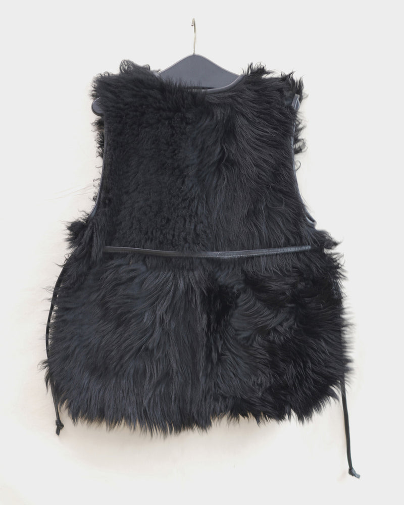 shaggy vest 25-05