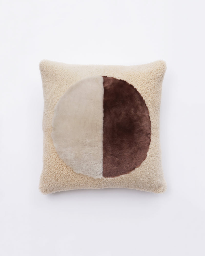 moon pillow 82