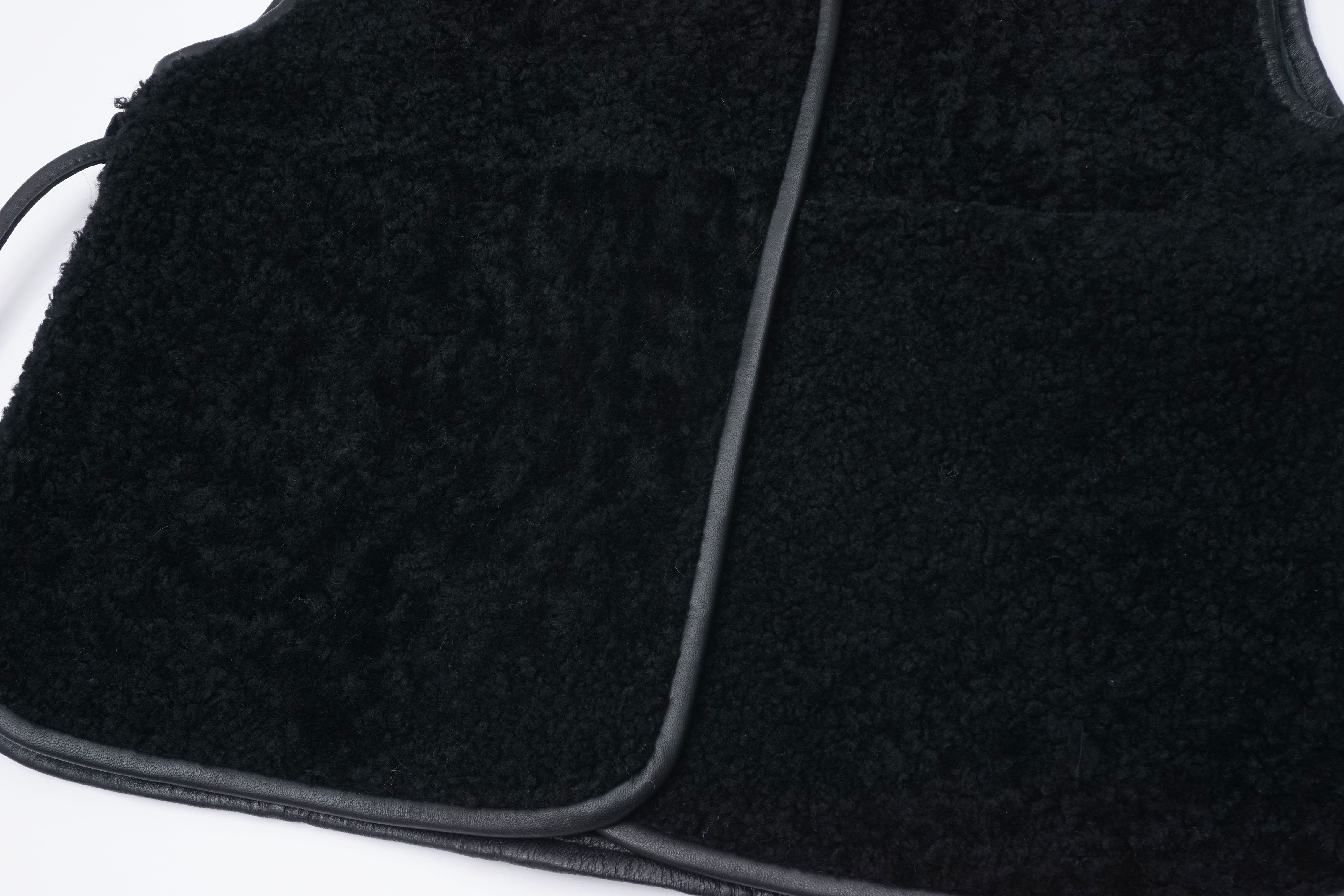 moon vest black/black