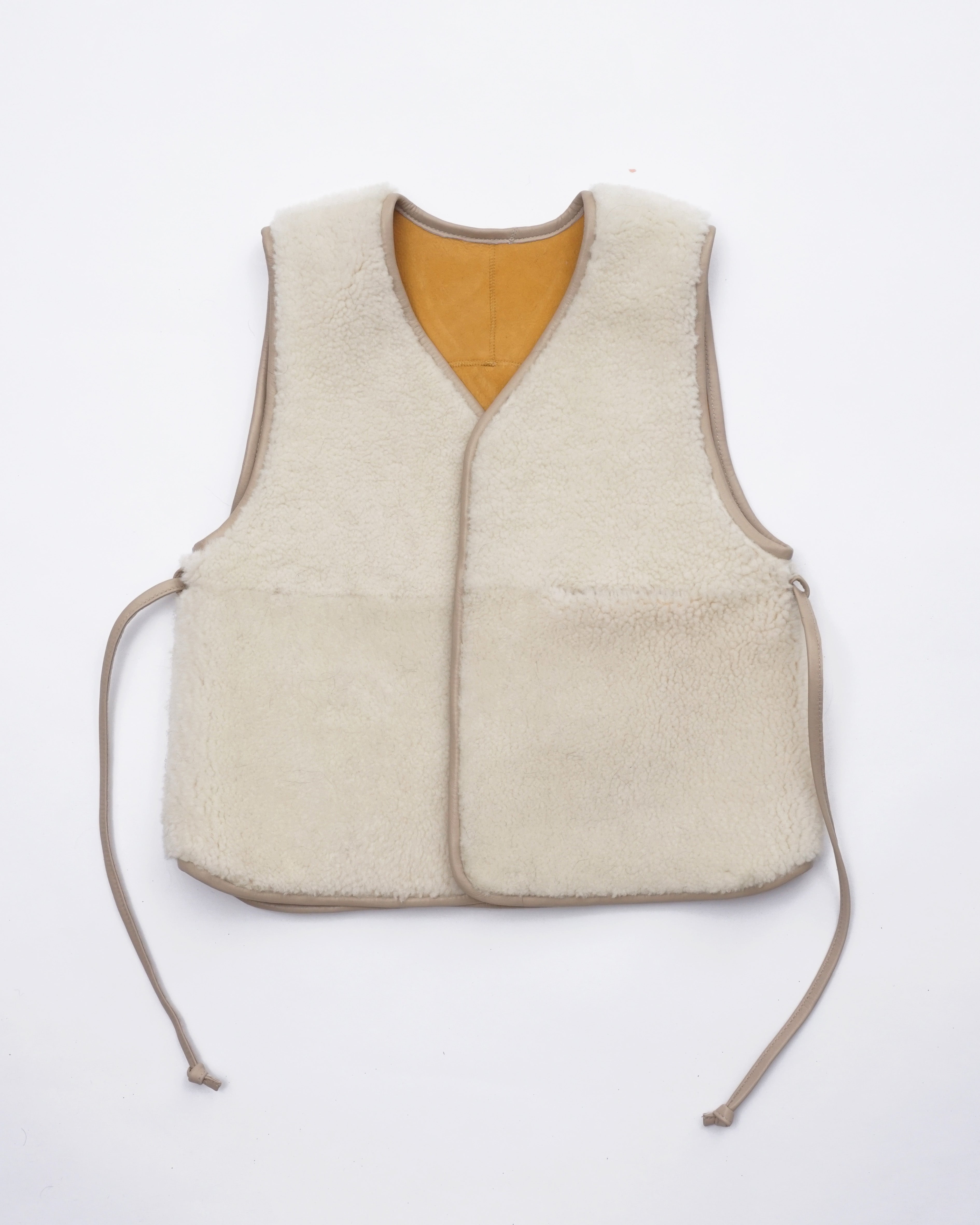 moon vest silica oat piping