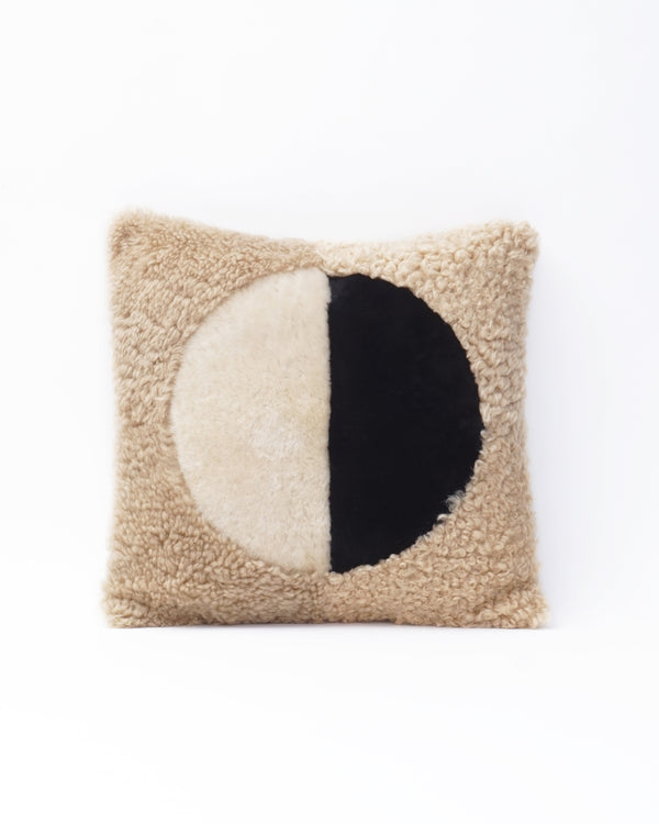 half moon pillow 63 (45x45cm)