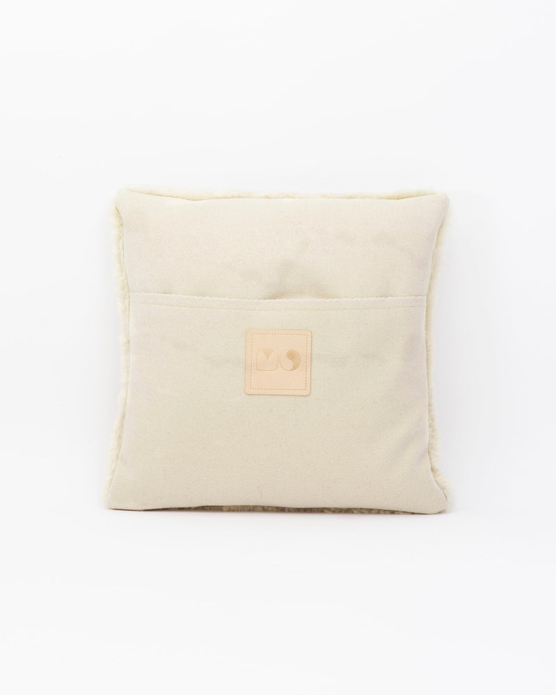 half moon pillow 40