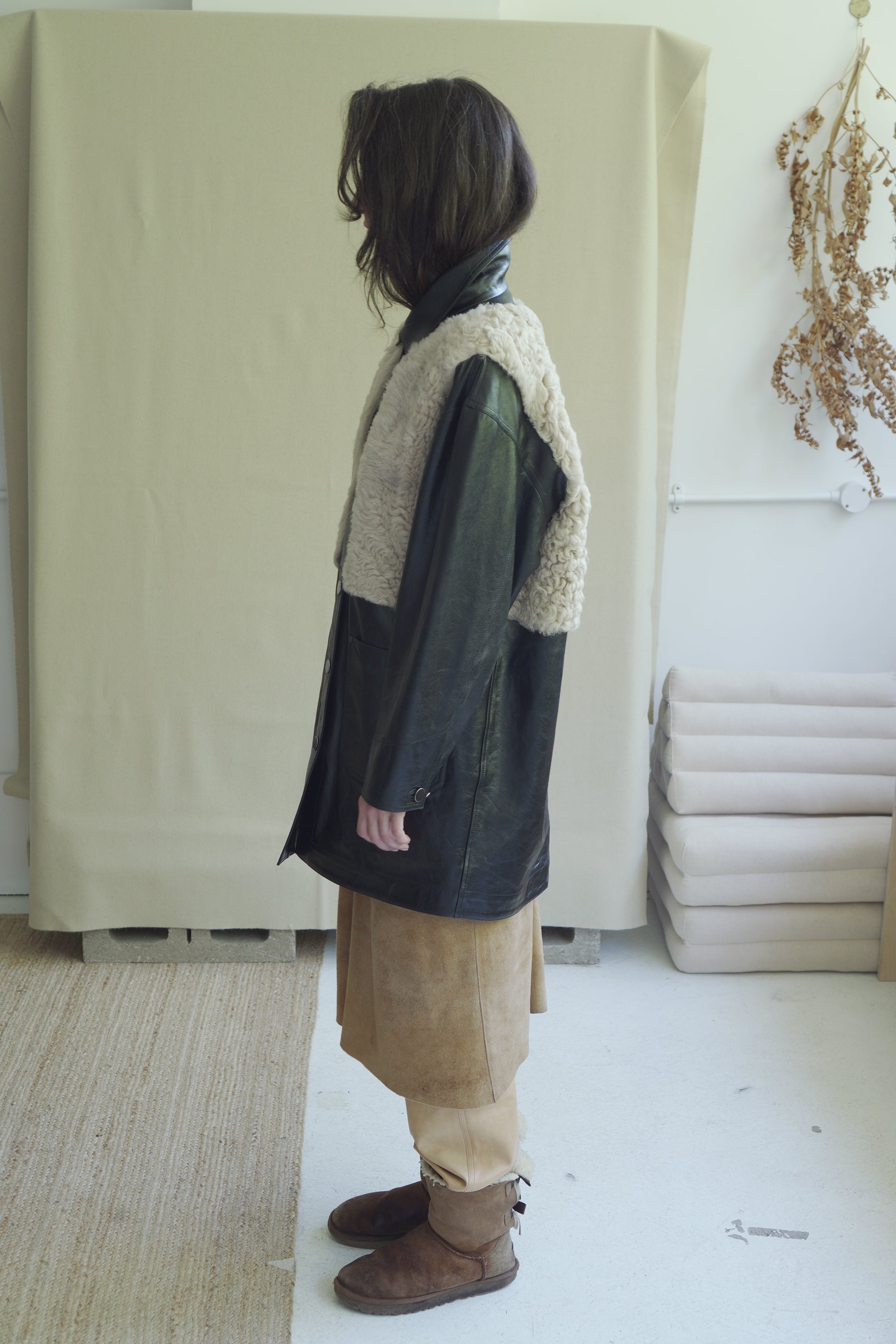 ARTISANAL CHORE COAT in black/oat