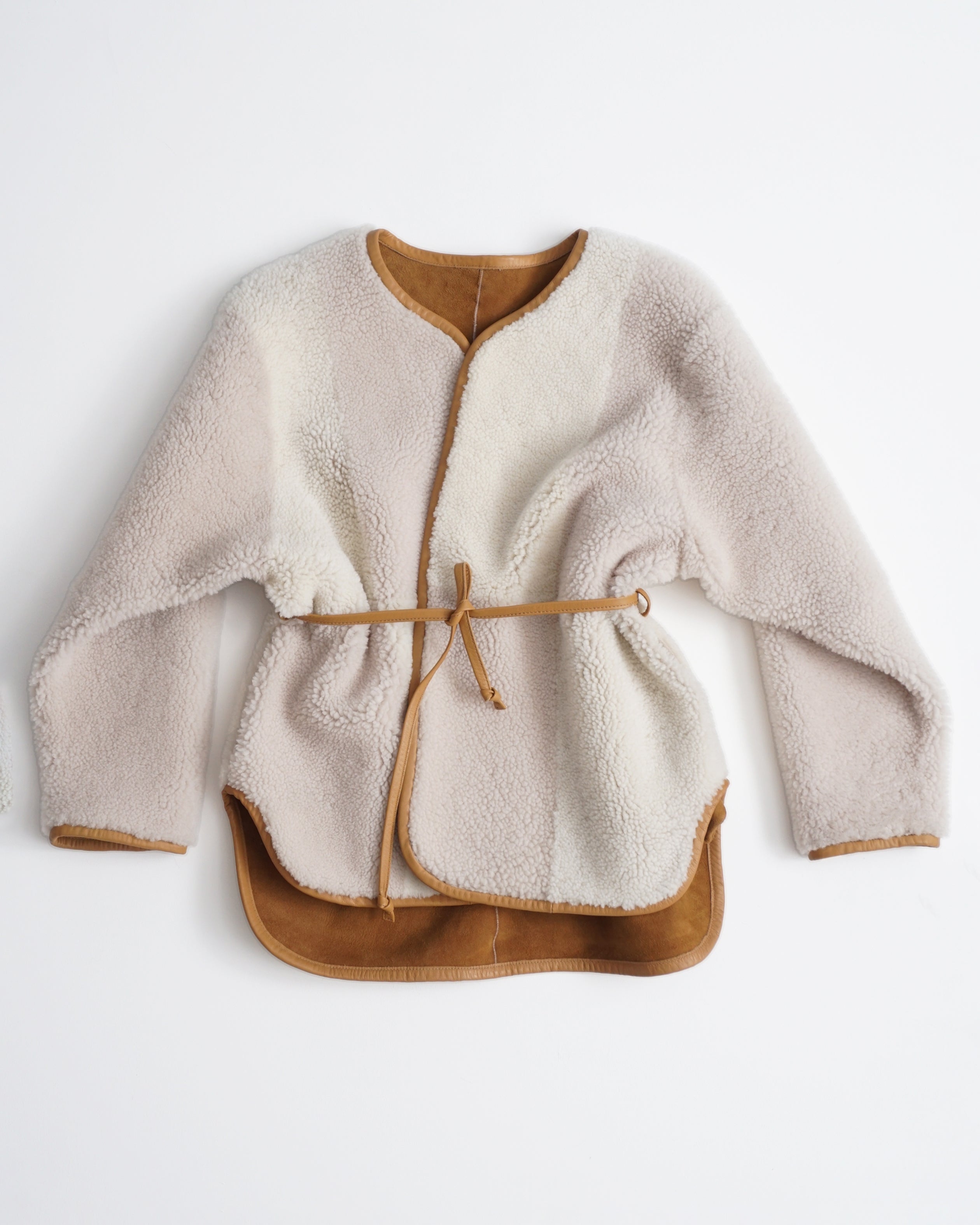 Diamond Liner SOFT WHITES