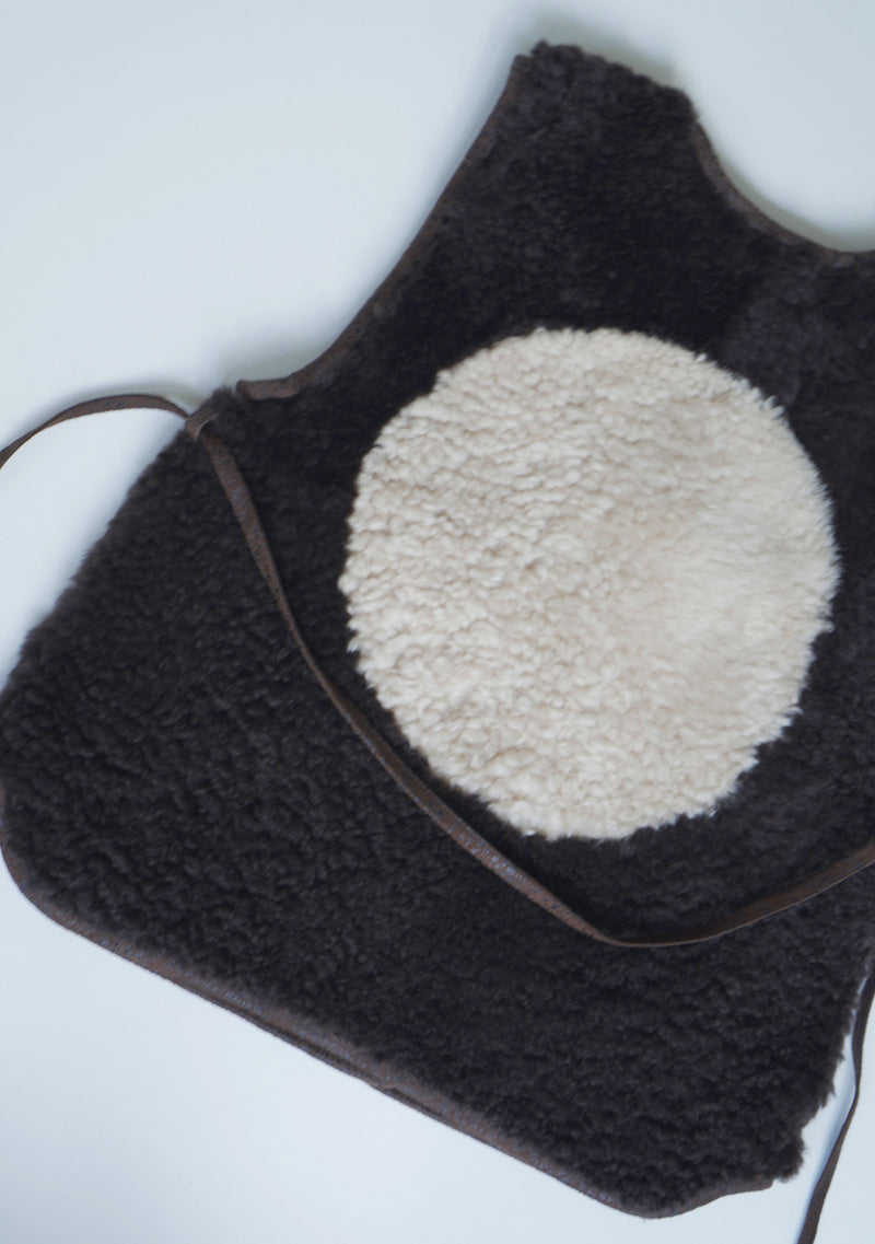 moon vest licorice