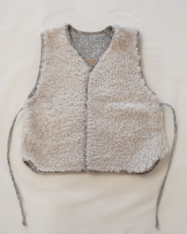 moon vest classic