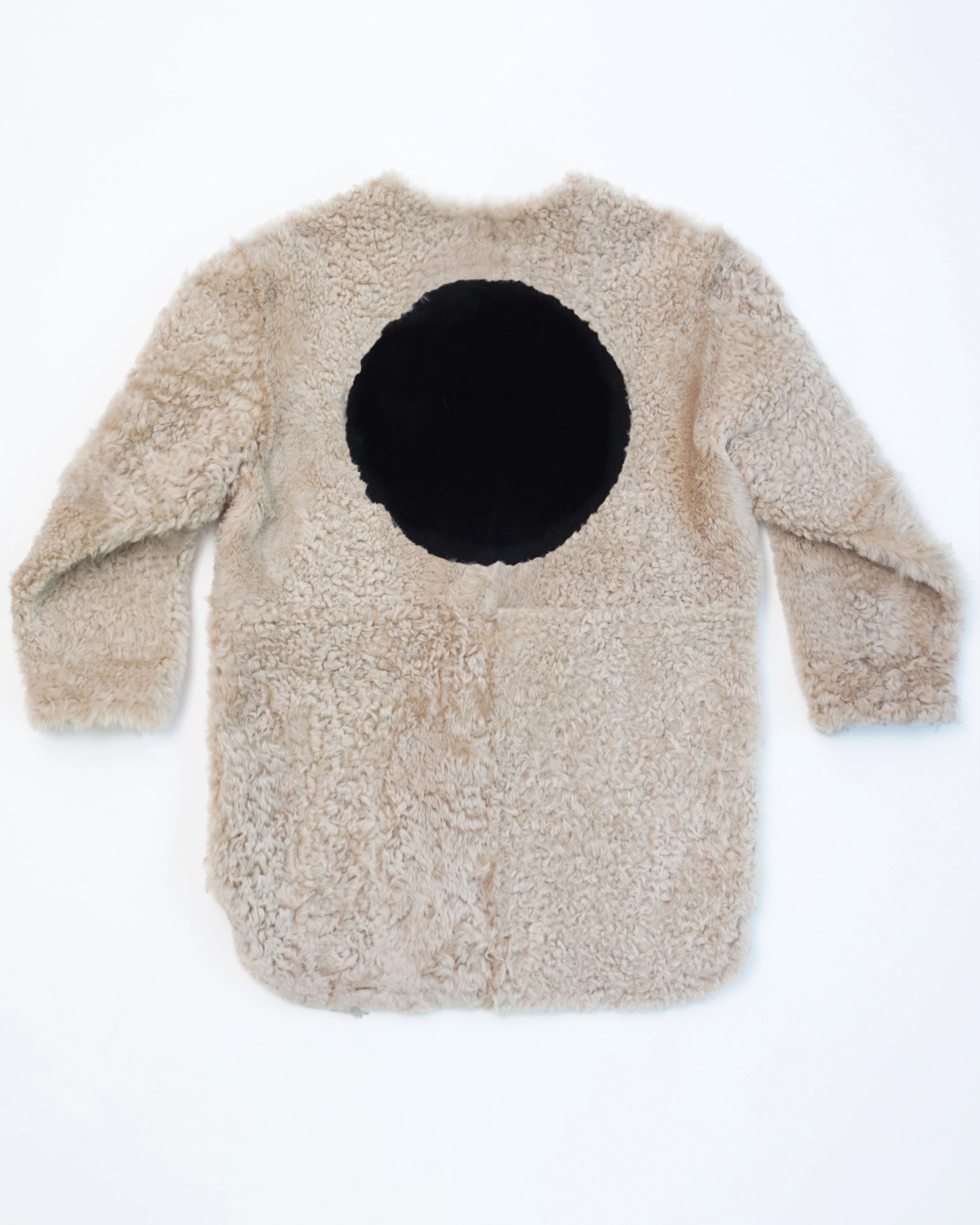MOON COAT pre-order