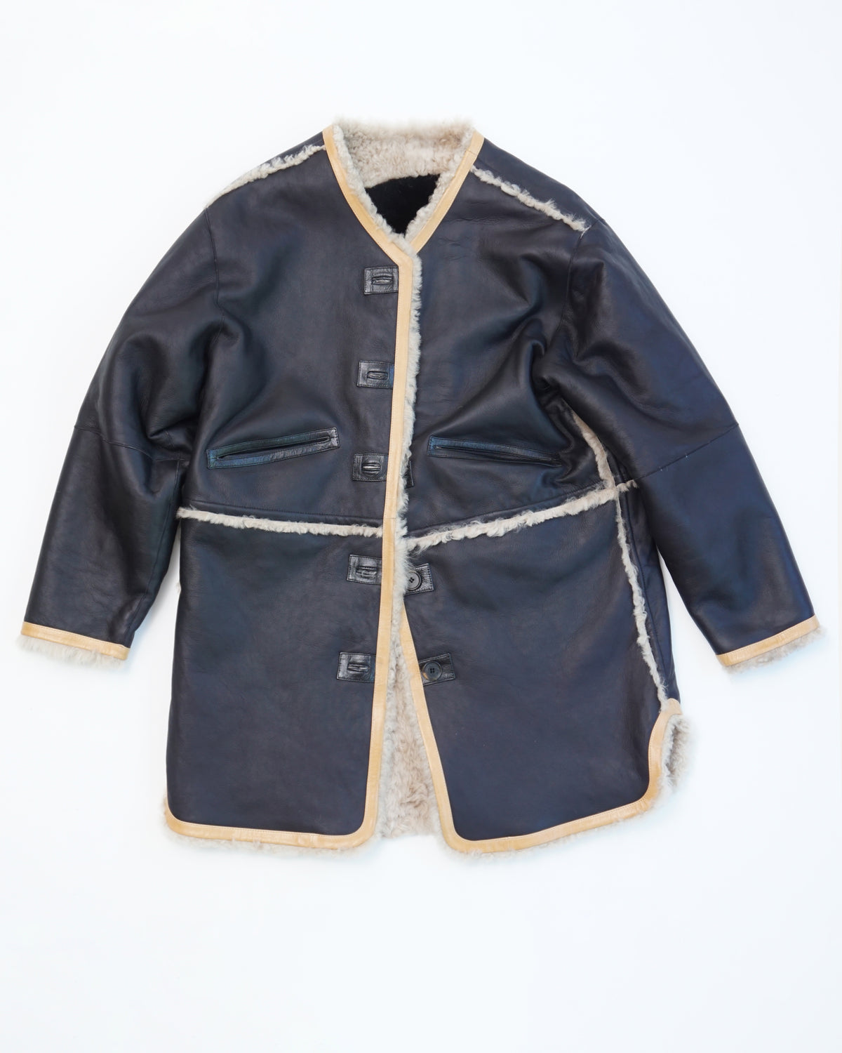 MOON COAT pre-order
