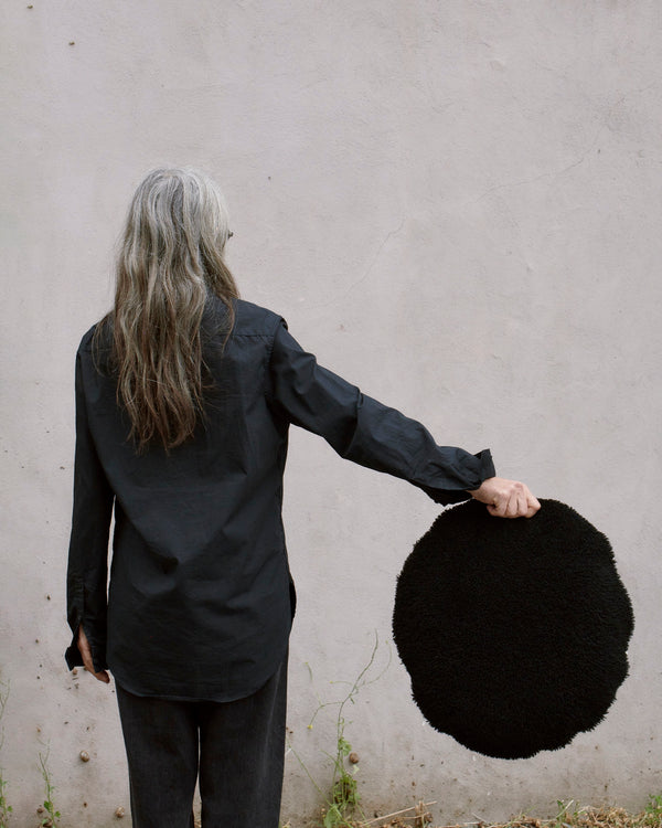 circle pillow black