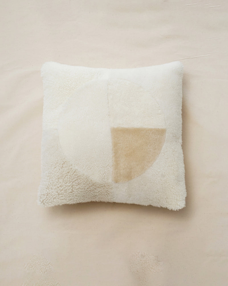 moon pillow 124